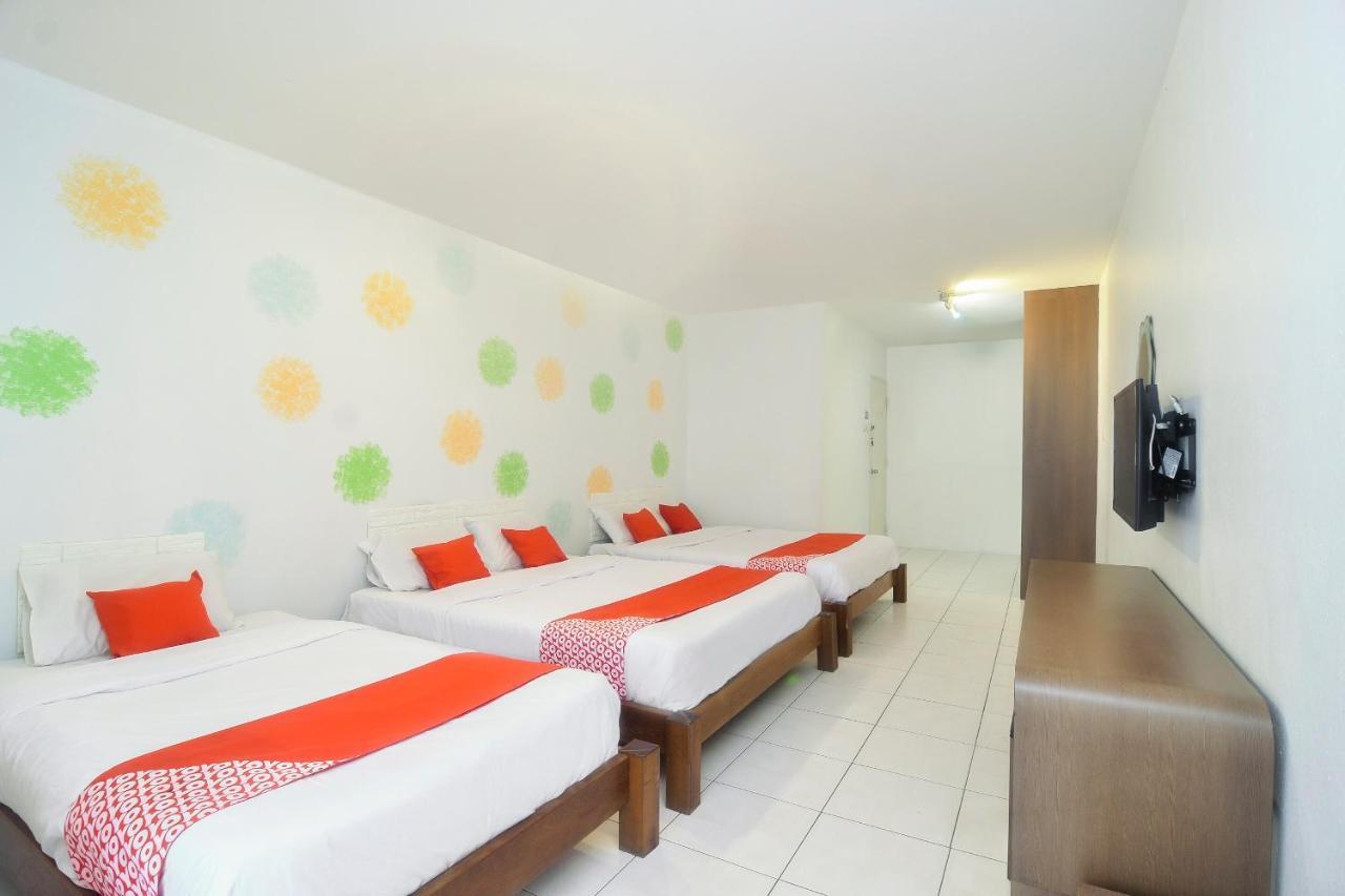 קוצ'ינג Oyo 44034 Furama Lodging House מראה חיצוני תמונה