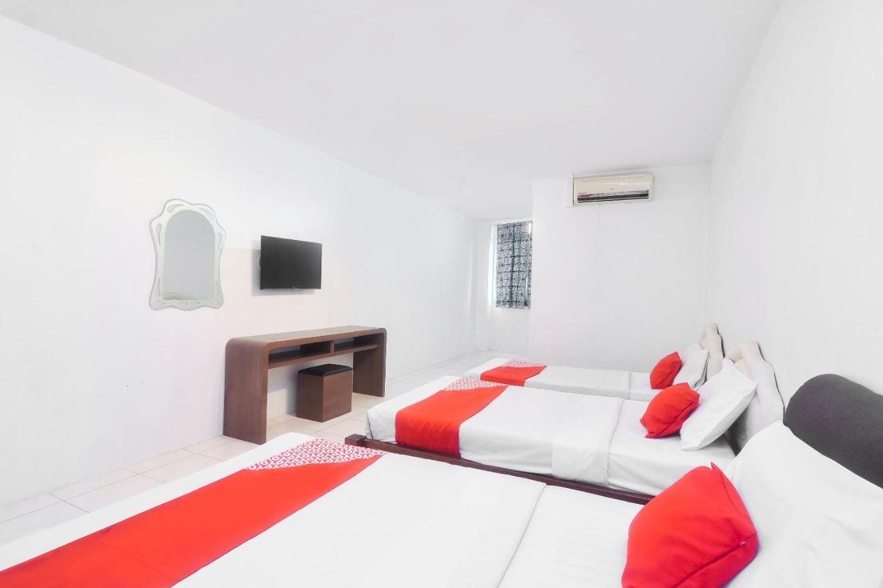 קוצ'ינג Oyo 44034 Furama Lodging House מראה חיצוני תמונה