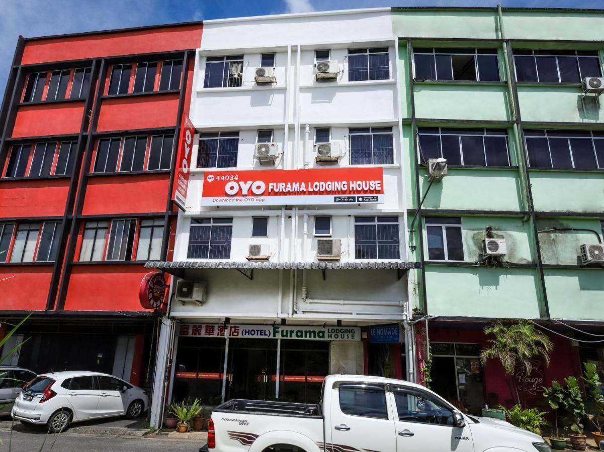 קוצ'ינג Oyo 44034 Furama Lodging House מראה חיצוני תמונה